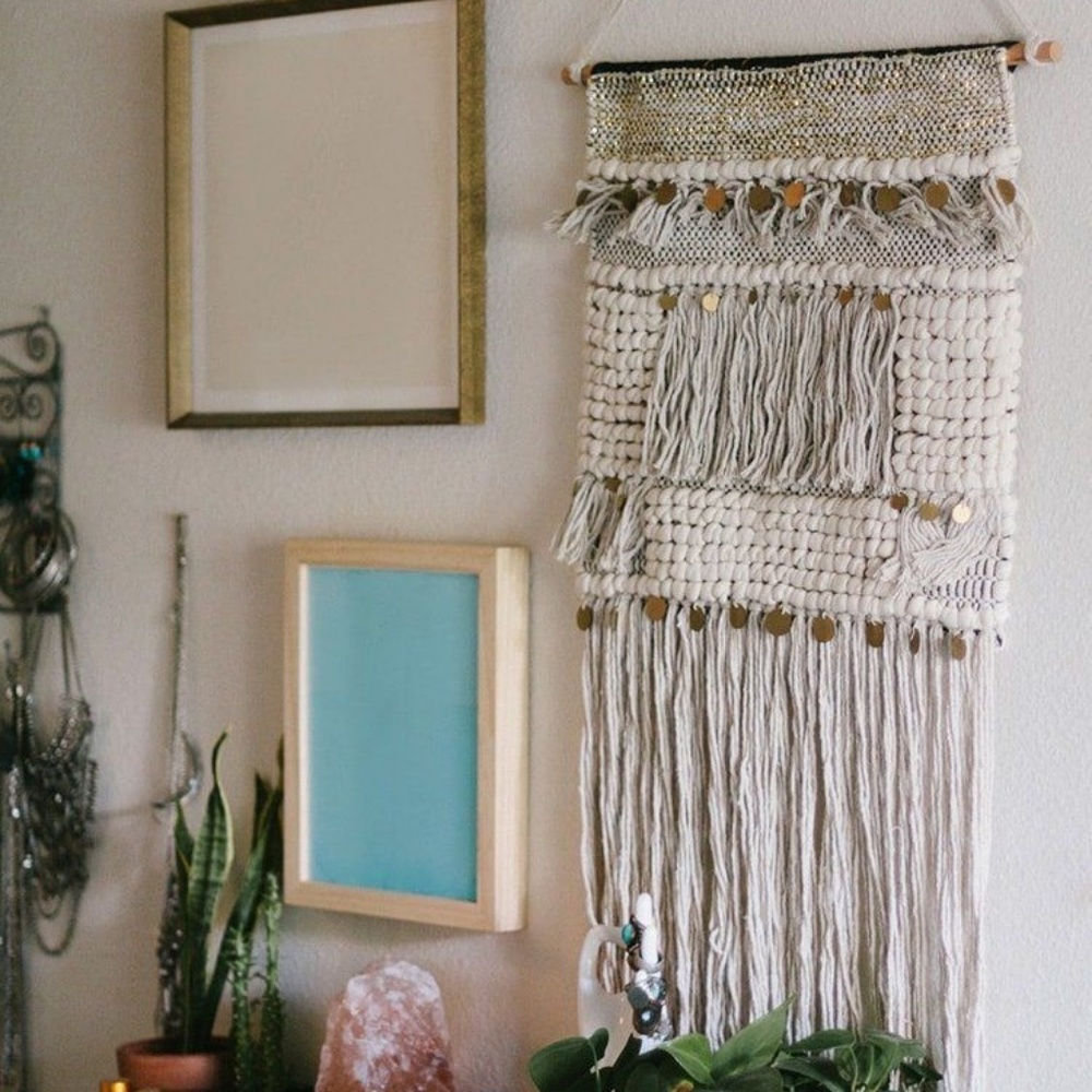 NWT Karma Living Macrame Bohemian Hanging Decor